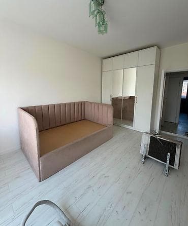 Недвижимость: 2 комнаты, 49 м², Дордой Плаза ТРЦ 105 серия, 3 этаж — 3