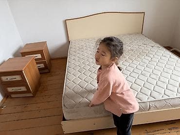 спальный гарнитура бу: Спальный гарнитур, Двуспальная кровать, цвет - Бежевый — 1