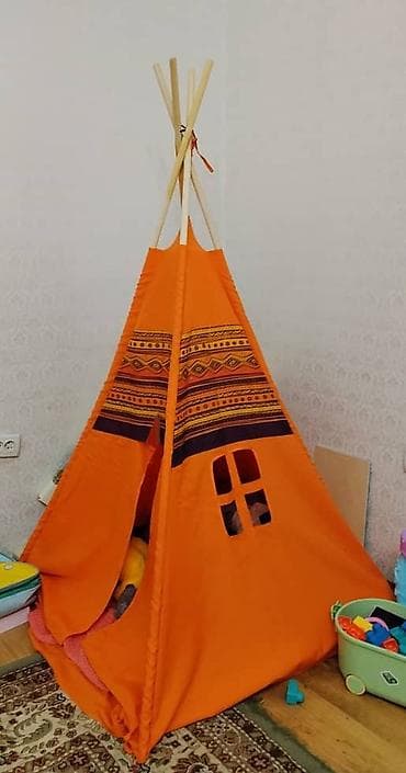 продаю вигвам: Детская палатка-типи - Яркая оранжевая ткань с этническим узором - — 1
