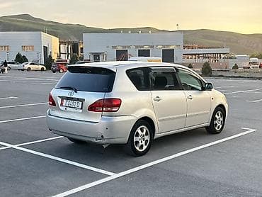 бампер тайота: Toyota Ipsum: 2002 г., 2.5 л, Бензин, Минивэн — 5