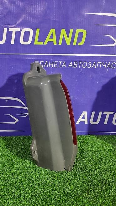 тойота хайс: Задний правый стоп-сигнал Toyota 1999 г., Б/у, Оригинал, Япония — 3