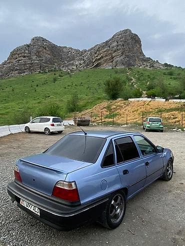 воздушные сигналы: Нексия 1 2007 года объём 1.8 турбина Основное: - Кузов: 4-дверный — 3