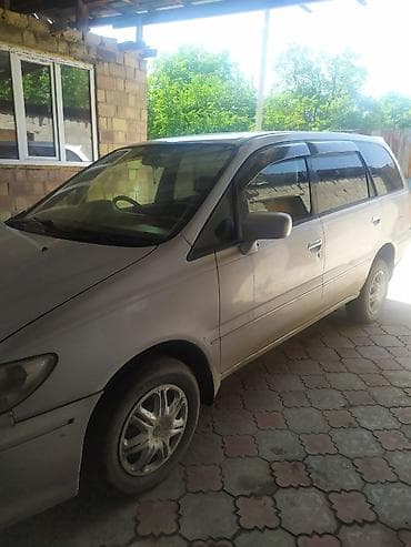 fort focus: Nissan Presage: 1998 г., 2.4 л, Автомат, Газ, Минивэн — 8