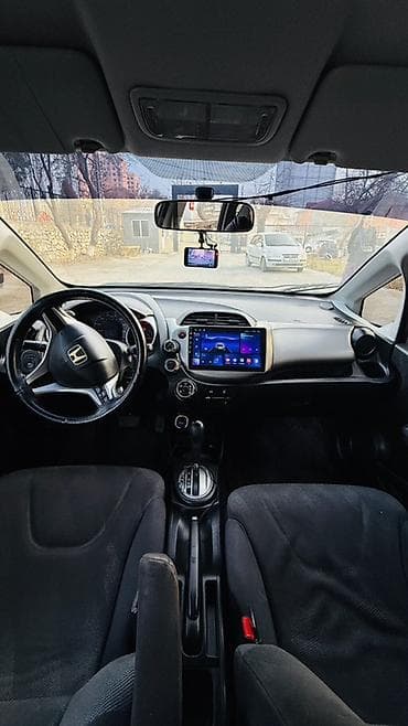 sprinter 2003: Honda Fit: 2008 г., 1.5 л, Автомат, Газ, Хэтчбэк — 7
