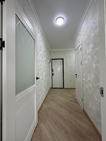 фламинго: 1 комната, 44 м², 106 серия, Киргизия 1 106 серия, 2 этаж, Свежий ремонт — 9