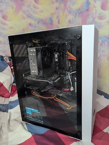 Core i7 9700k Z390 UD 16 GB RAM 3200mhz GTX 1050 ti VX plus 700 block