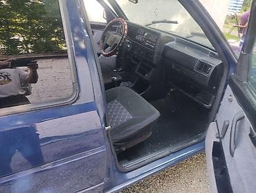 matiz diska: Volkswagen Golf: 1990 г., 1.8 л, Механика, Бензин, Хэтчбэк — 9