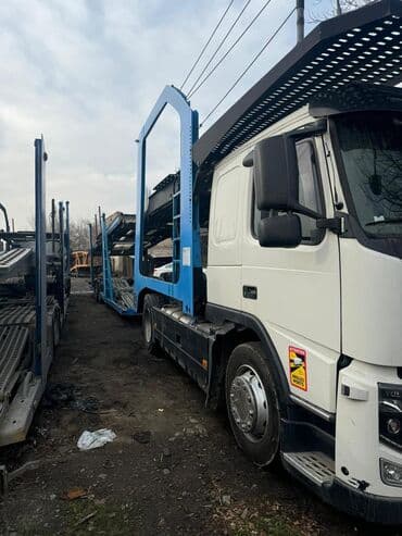 зеркола: Тягач, Volvo, 2013 г., Автовоз — 2