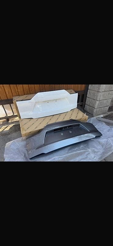 Накладка крышки багажника Lexus, Новый, Оригинал