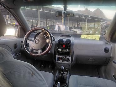 вариянт авто: Chevrolet Kalos: 2005 г., Хэтчбэк — 5