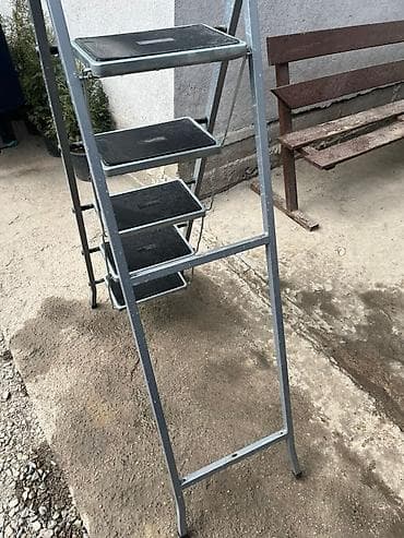 лестницы бу: Стремянка складная, металлическая, 5 ступеней.

- где-то 160см — 4