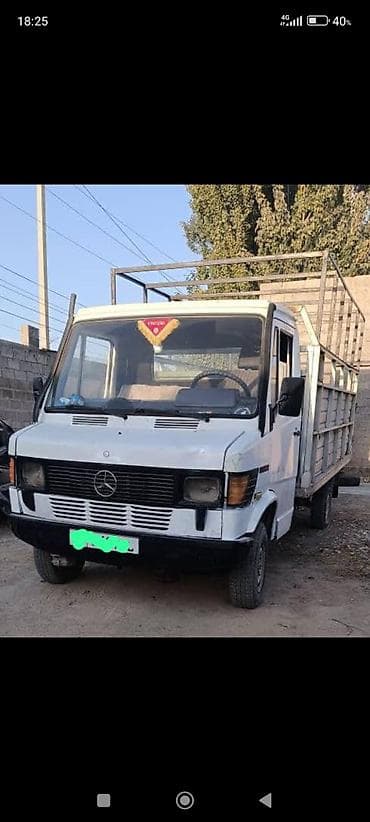 Грузовик, Mercedes-Benz, Стандарт, 3 т, Б/у