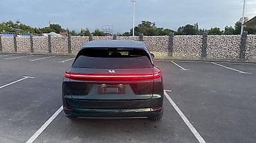 li auto l9 цена: Lixiang L7: 2025 г., 1.5 л, Автомат, Гибрид, Внедорожник — 3