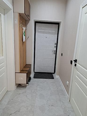 квартирный: Срочно сдаю 2-х комнатную квартиру со всеми условиями. Стильный — 1