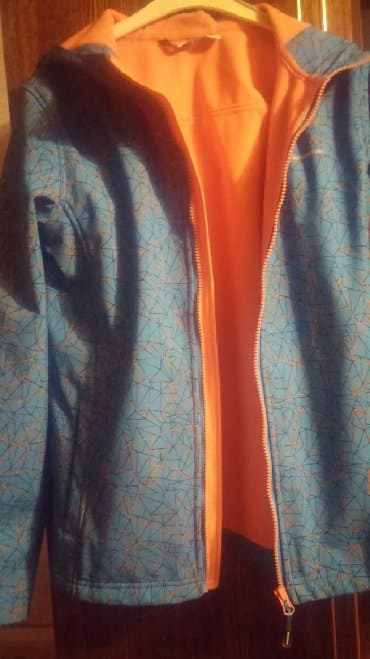 срочно продаю в связи с переездом: Куртка на подростка. Новая,один раз надели — 4
