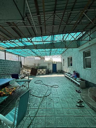 Үй сатып алам: 🏡 Продаётся дом в районе Орто-Сай, по улице Ормокоева. 📍 От ул — 8