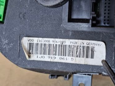 датчик спидометра гольф 4: Приборлор калканы Volkswagen 1998 г., Колдонулган, Оригинал, Германия — 9