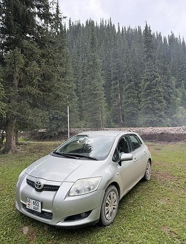 Toyota Auris: 2008 г., Робот, Бензин, Хэтчбэк