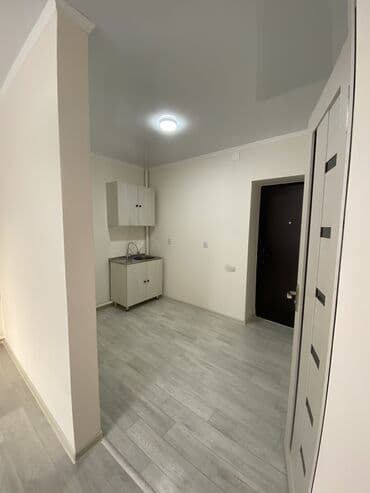 нужна девушка с подселением: 1 комната — 4