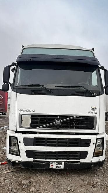 р 16: Тягач, Volvo, 2005 г., Тентованный — 3