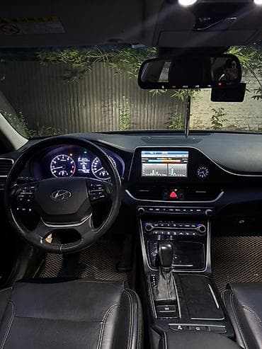 bmw 4 4: Hyundai Grandeur: 2019 г., 2.4 л, Автомат, Бензин, Седан — 9