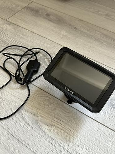 GPS-навигатор Garmin dēzl производство США (серия для легковых — 3