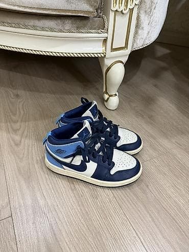 nike jordan 1 low: Кроссовки Air Jordan оригинал(мид/высокая посадка) в — 1