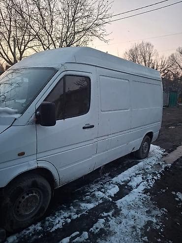 спринтера дубль кабина: Легкий грузовик, Mercedes-Benz — 4