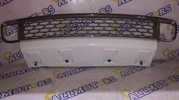 широкий бампер на гольф 2: Range Rover AUTOBIOGRAPHY, нижняя решётка бампера — 1