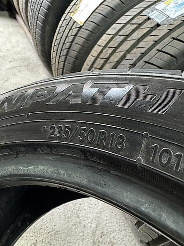 Шины и диски: Шины 235 / 50 / R 18, Лето, Легковые, Toyo — 1