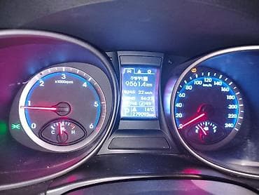 без торга: Hyundai Santa Fe: 2015 г., 2 л, Автомат, Дизель, Кроссовер — 8