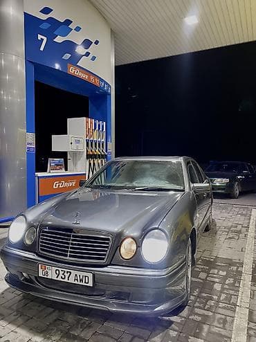 w210 дверные карты: Mercedes-Benz : 1997 г., 2.2 л, Автомат, Седан — 1