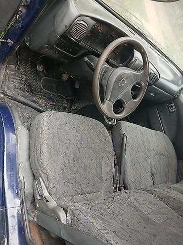 авто byd: Легкий грузовик, Hyundai, Стандарт, 1,5 т, Б/у — 2