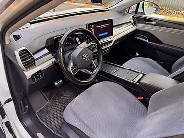 wuling mini ev: Volkswagen ID.6: 2021 г., Автомат — 9