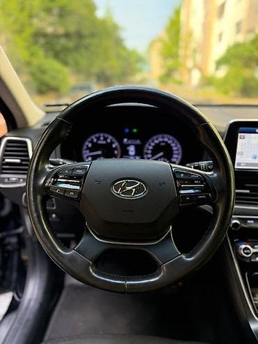 хунда: Hyundai Grandeur: 2019 г., Автомат, Газ, Седан — 4