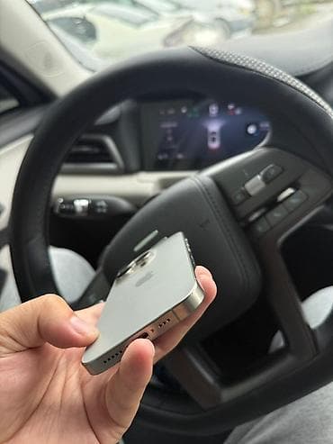 сумка через плечо: IPhone 15 Pro, Natural Titanium — 4