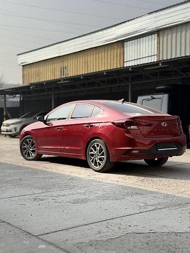 Унаа сатуу: Hyundai Avante: 2018 г., 1.6 л, Автомат, Бензин, Седан — 4