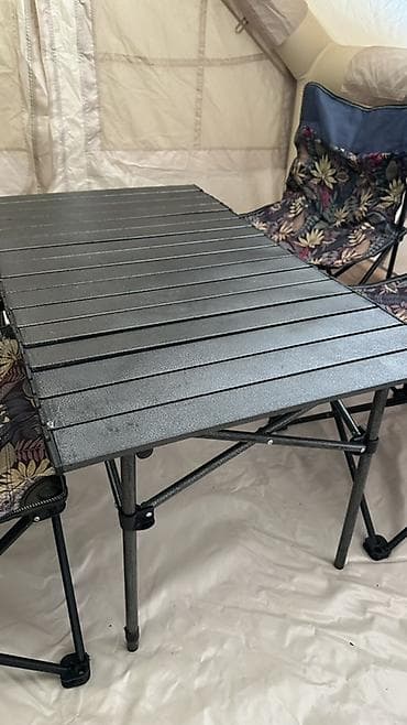 складной стол и стулья: Складной кемпинговый комплект для отдыха на природе: стол + 4 кресла — 4