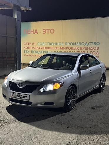 таёт: Toyota Camry: 2007 г., 2.4 л, Автомат, Бензин, Седан — 3