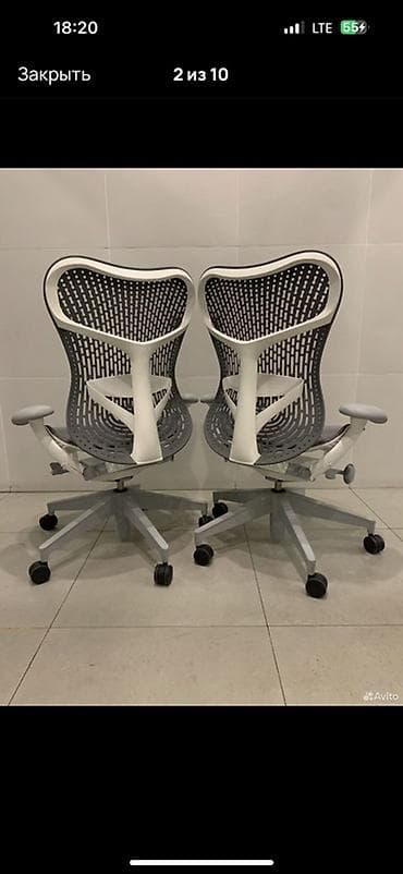 Офисные кресла: Эргономичные офисные кресла Herman Miller Mirra 2 с перфорированной — 2