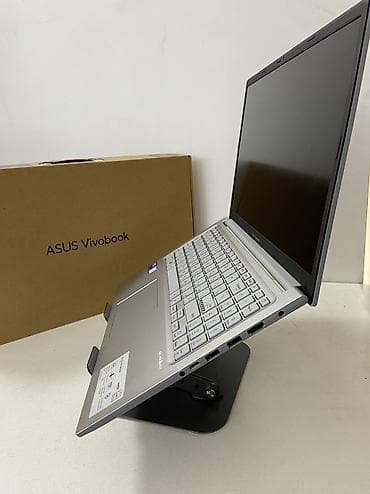 iris xe: Новый ASUS Vivobook 15 X1504VA-NJ2920 (COOL SILVER) - Процессор — 3