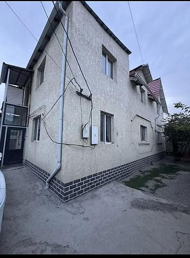 Продается просторный двухэтажный дом с новой мебелью 1 этаж жилой,2 at lalafo.kg Продается просторный двухэтажный дом с новой мебелью 1 этаж жилой,2