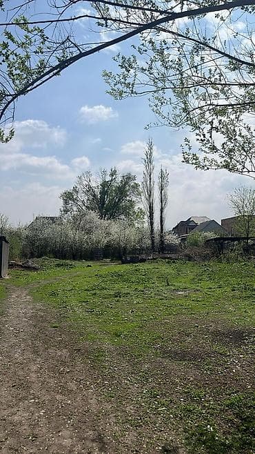 тынчтык ж м: 🏡 10 СОТОК ЖЕР + ВРЕМЯНКА — ДАРОО ЖАШАП, КИЙИН ҮЙ КУРУУГА ДАЯР! 📍 — 7