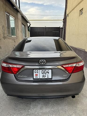 p 12: Toyota Camry: 2016 г., Бензин, Седан — 1