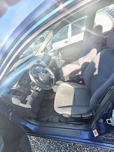 honda stepwagon bazar: Honda Civic: 2003 г., 1.4 л, Механика, Бензин, Хэтчбэк — 5