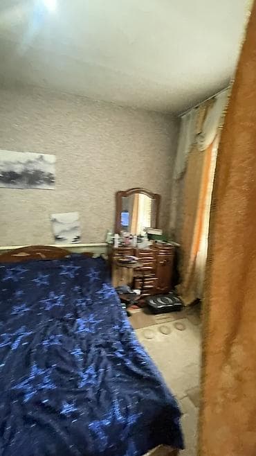 Дома: 🏡 Продаётся 4-комнатный дом в районе Баят 📍 Участок — 3.5 сотки 🔒 Дом — 7