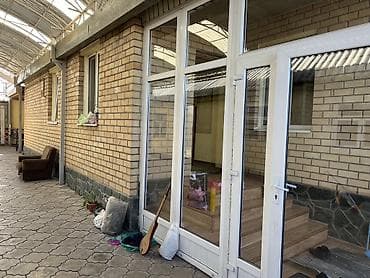 Сдается 1 комната в 4 комнатном доме. Со всеми условиями. Двухспальняя at lalafo.kg Сдается 1 комната в 4 комнатном доме. Со всеми условиями. Двухспальняя