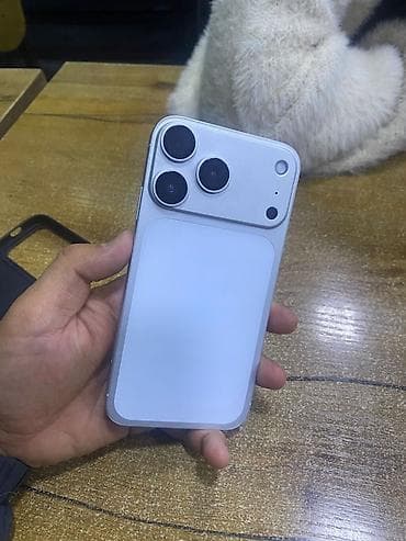 iphone xr корпус 13: IPhone 17, Белый — 1