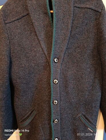 зеленый кардиган: Продаю кордиган мужской от фирмы Geieger Австрия темно зелёный очень — 1