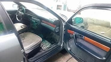 обманка глушителя: Audi 100: 1995 г., 2.6 л, Седан — 5